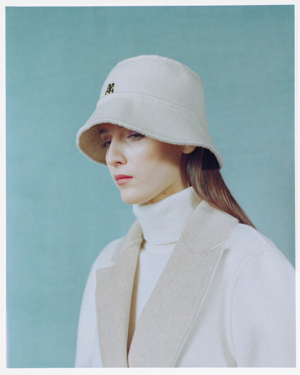 The Hat White & Beige