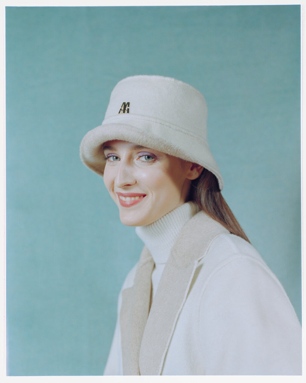 The Hat White & Beige